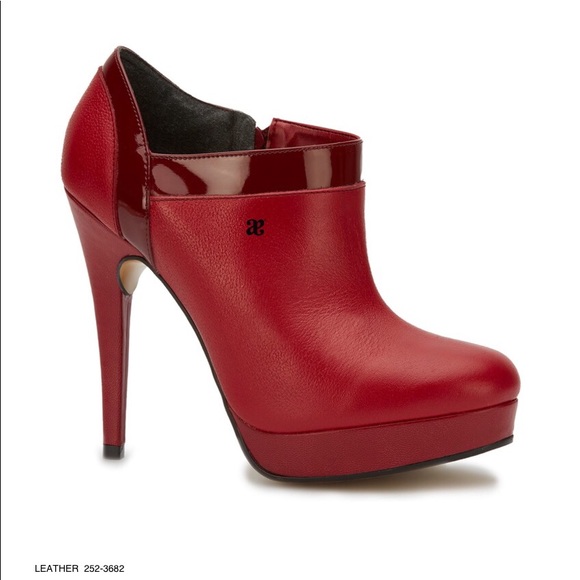 Booties - Picture 4 of 4